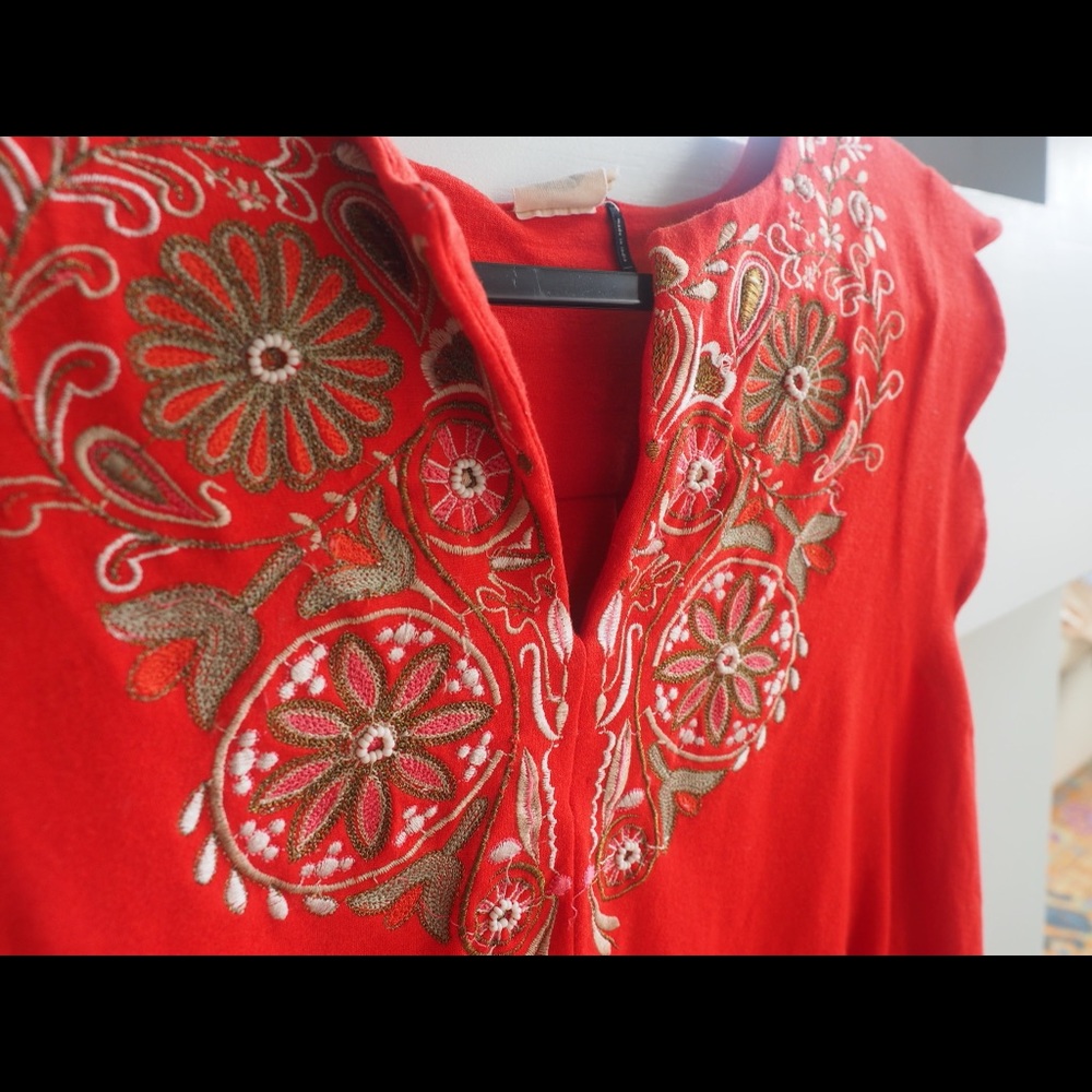 Akemi + Kin Beaded Top - Picture 3 of 6